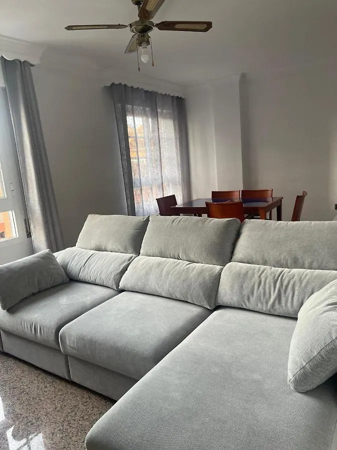 Encantadora Habitacion Privada Cerca Del Mar Malaga Homestay