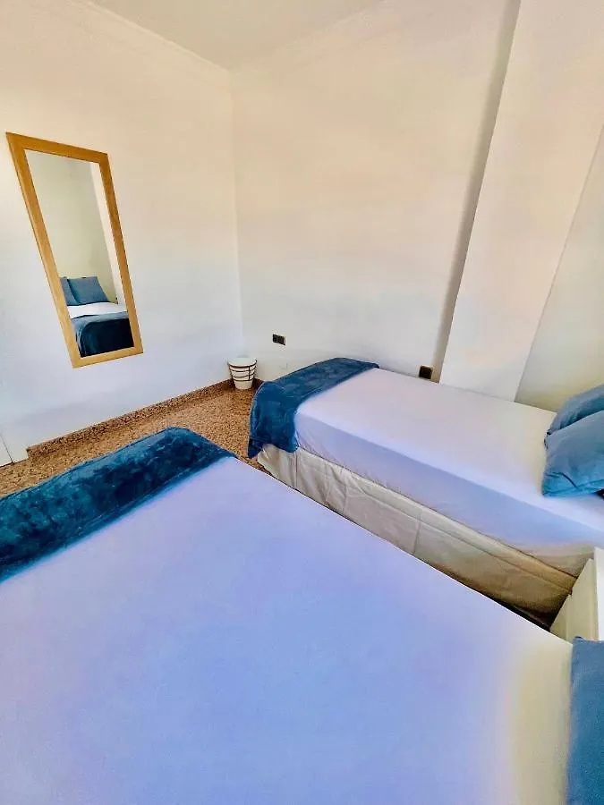 Encantadora Habitacion Privada Cerca Del Mar Malaga 0*,