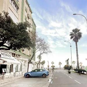 Holidays2malaga Tomas De Echeverria 150 Mts To Beach & High Speed Wifi & Parking , Málaga España